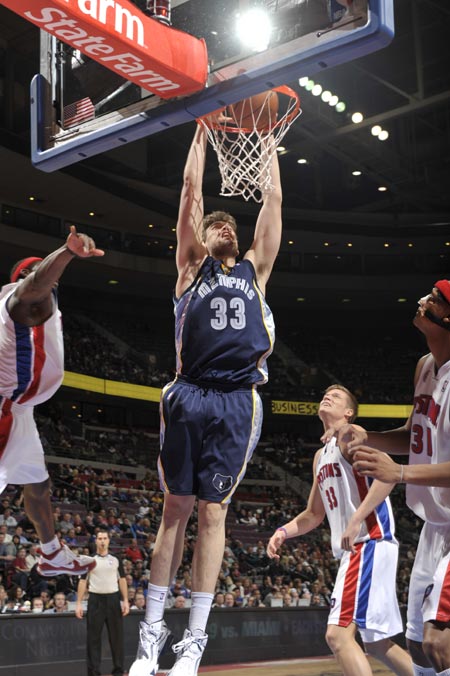 劲旅乌兹别 劲旅乌兹别